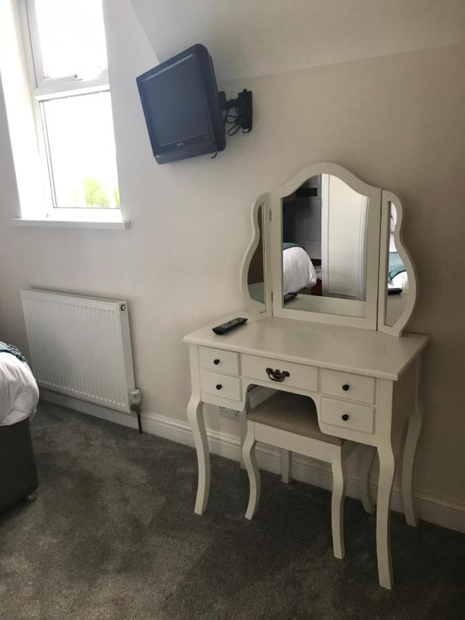 Bed and Breakfast Claremont House Keswick Кесвик Экстерьер фото
