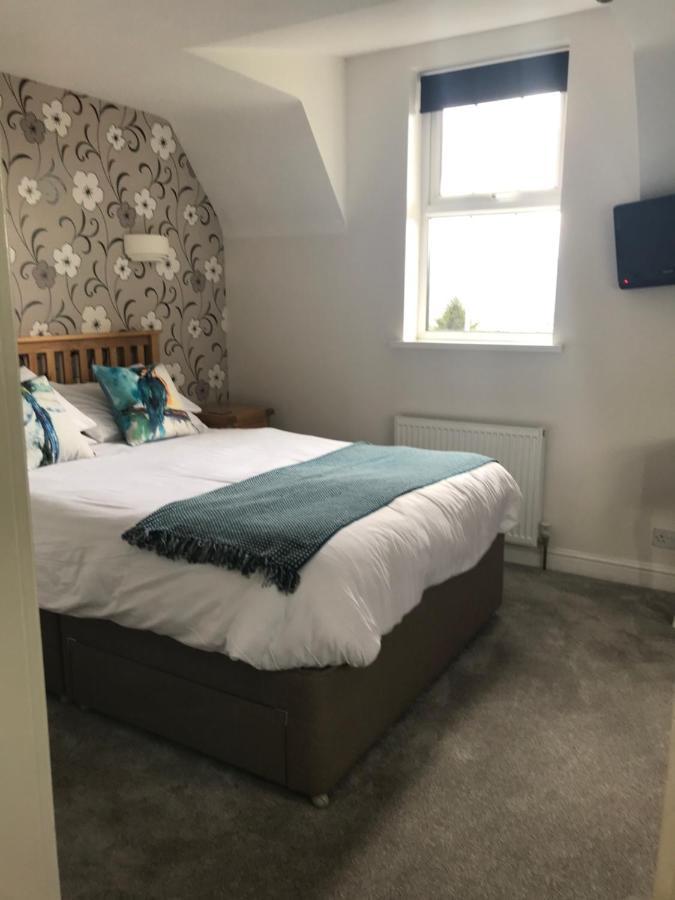 Bed and Breakfast Claremont House Keswick Кесвик Экстерьер фото