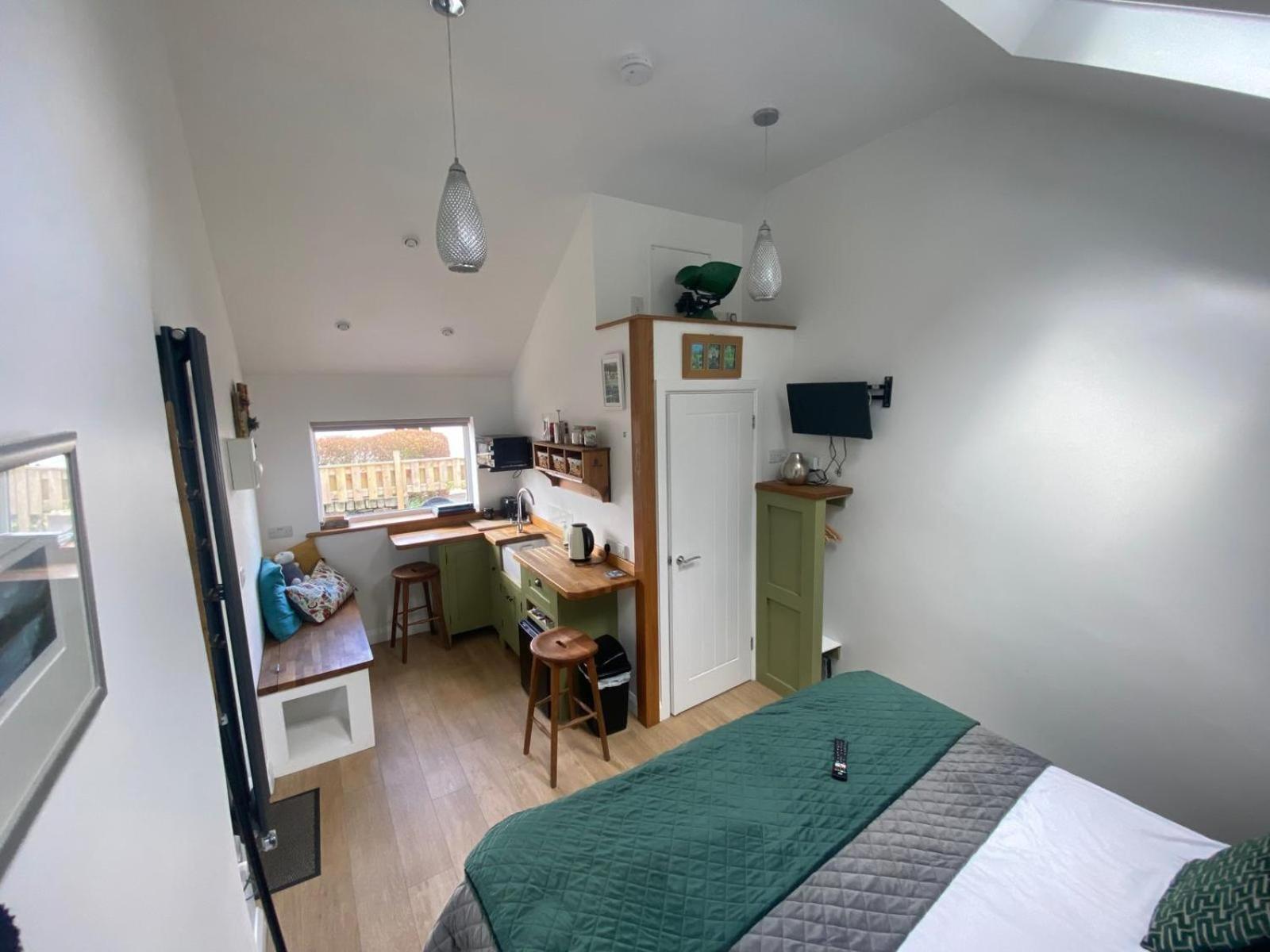 Bed and Breakfast Claremont House Keswick Кесвик Экстерьер фото