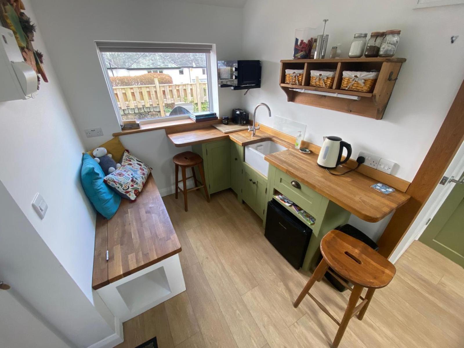 Bed and Breakfast Claremont House Keswick Кесвик Экстерьер фото