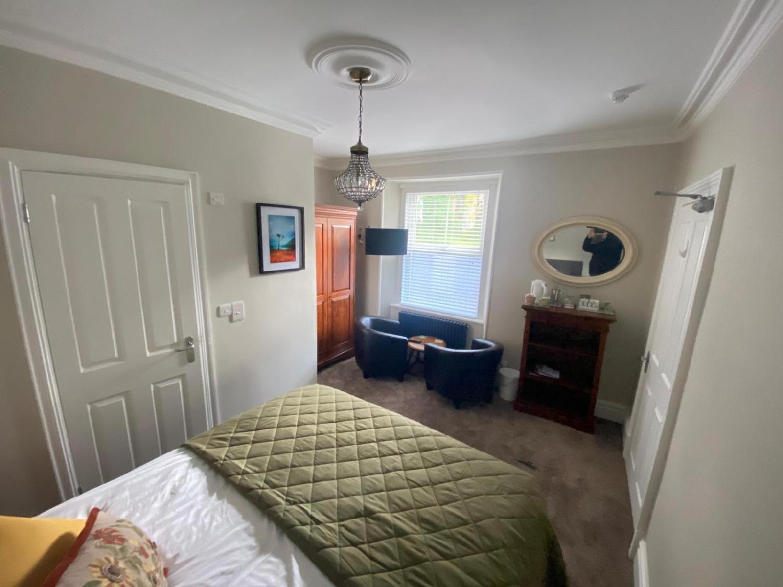 Bed and Breakfast Claremont House Keswick Кесвик Экстерьер фото