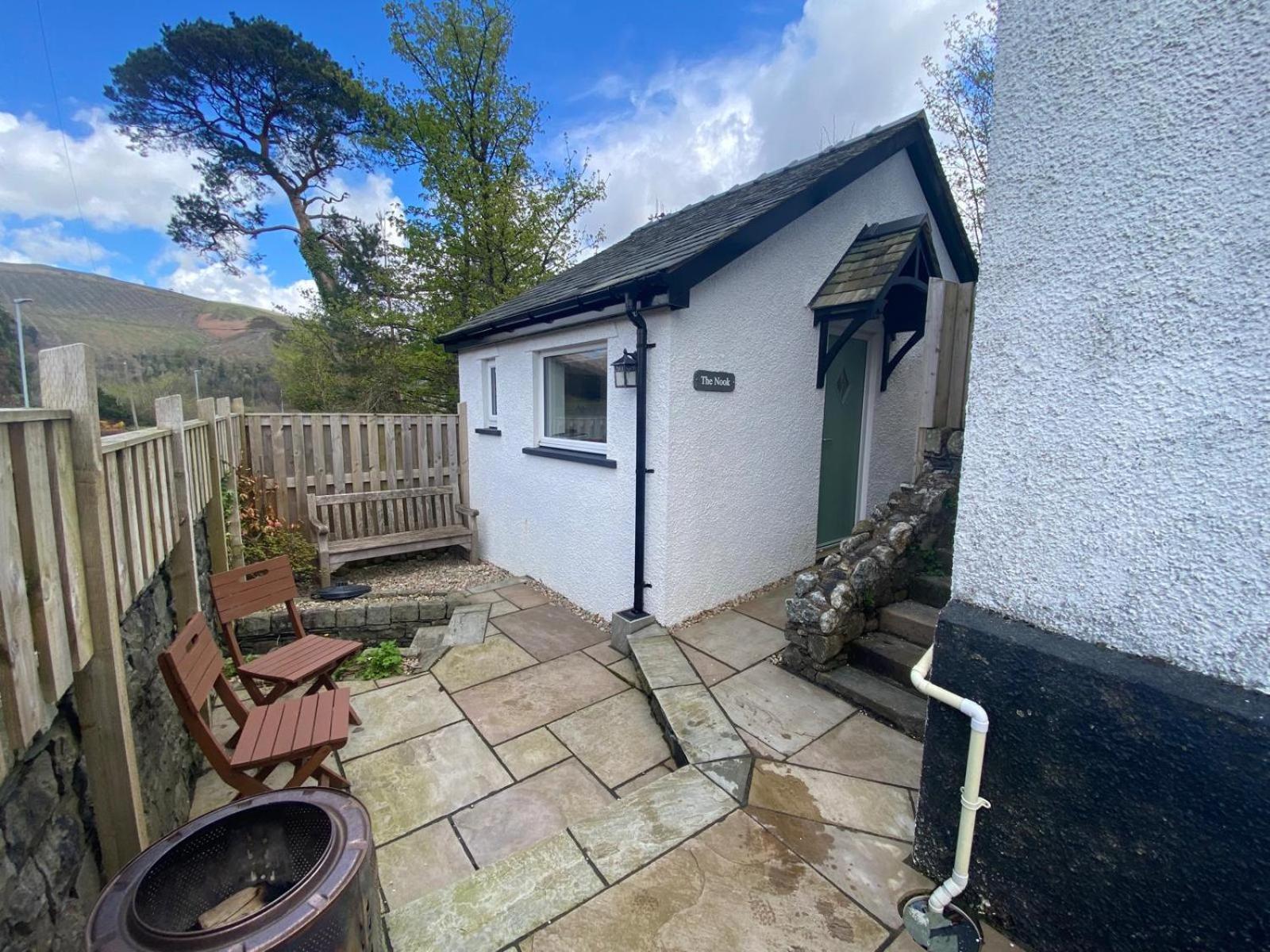 Bed and Breakfast Claremont House Keswick Кесвик Экстерьер фото